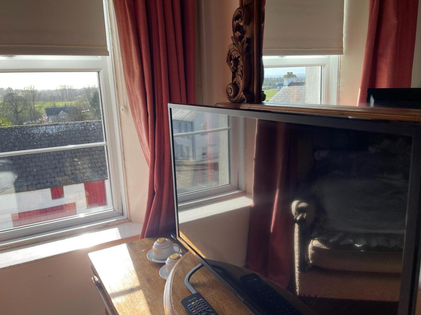 Bed and Breakfast Charlemont House Moy Exterior foto