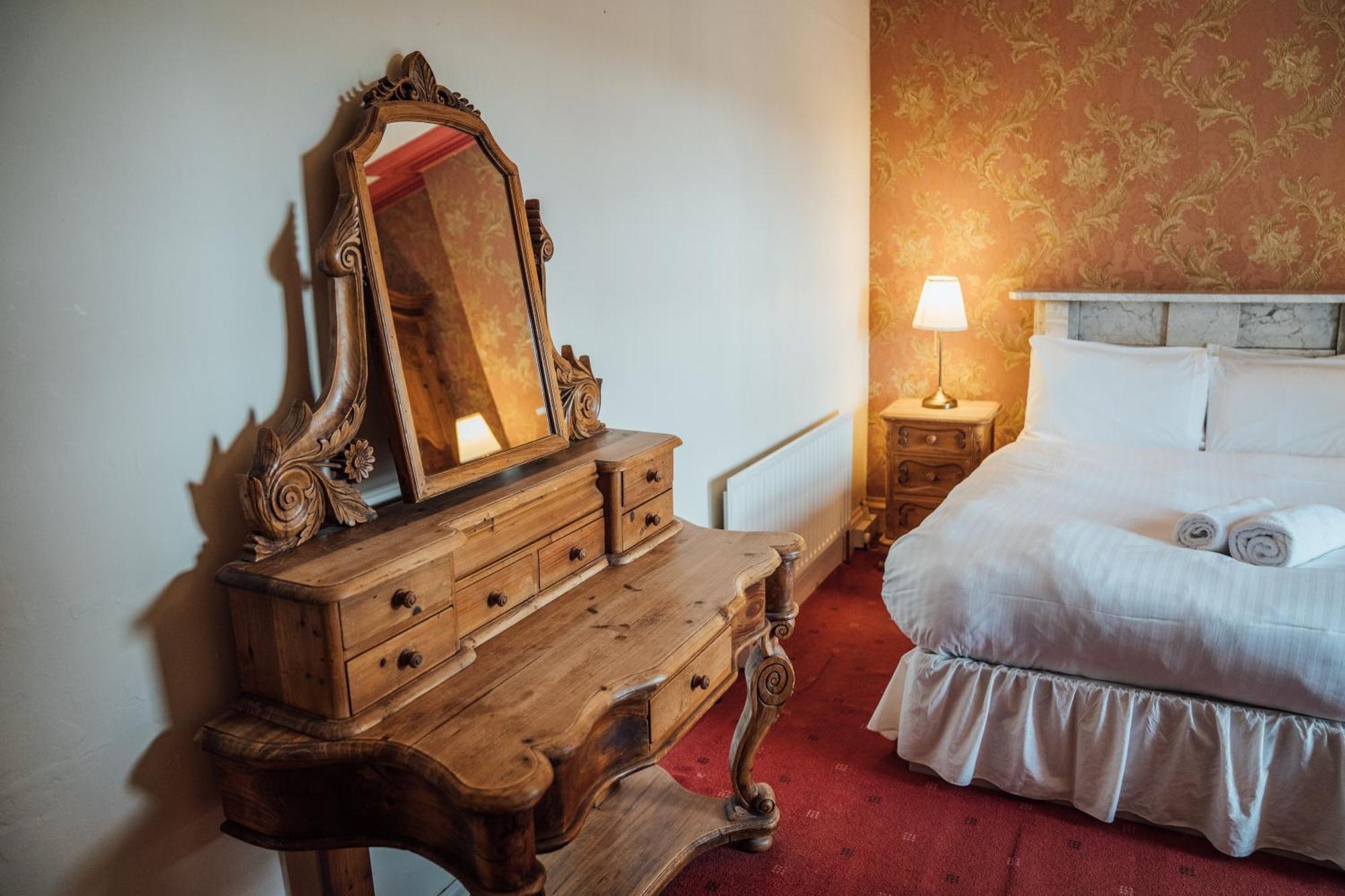 Bed and Breakfast Charlemont House Moy Exterior foto