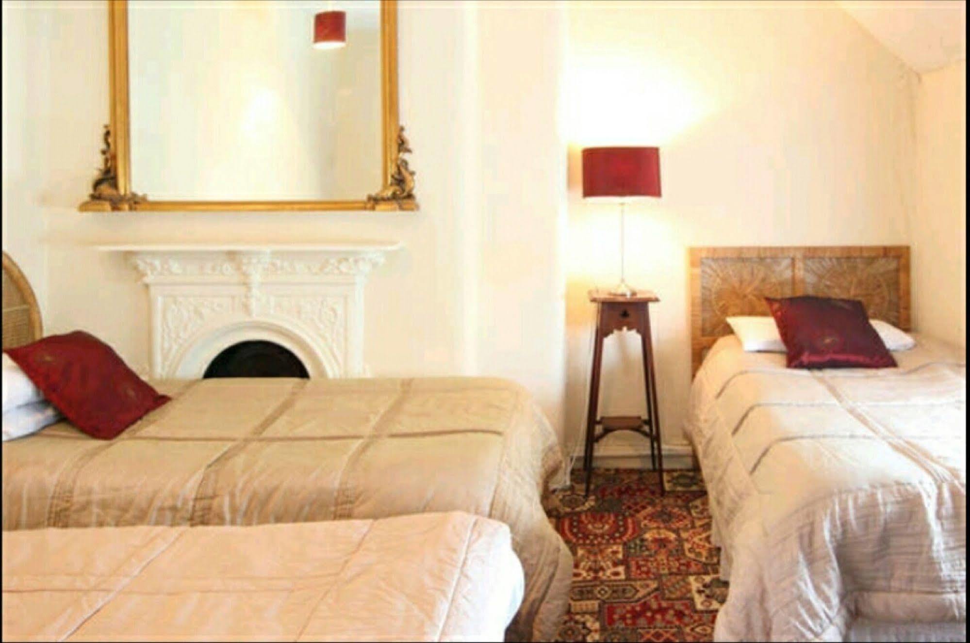 Bed and Breakfast Charlemont House Moy Exterior foto